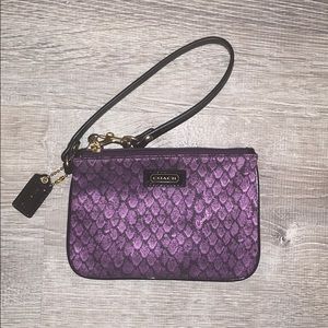 Coach wristlet wallet